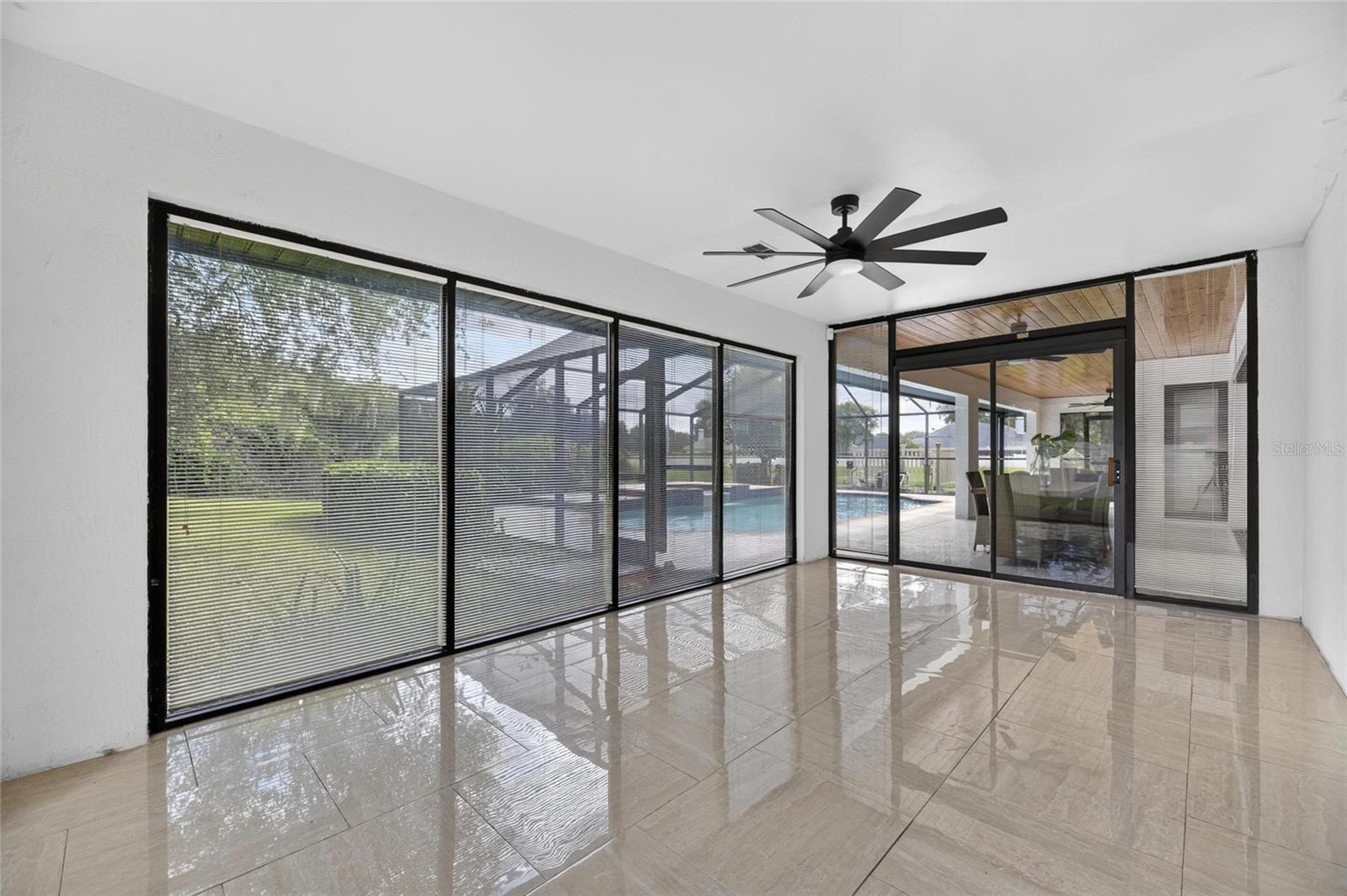 104 BARRINGTON DR