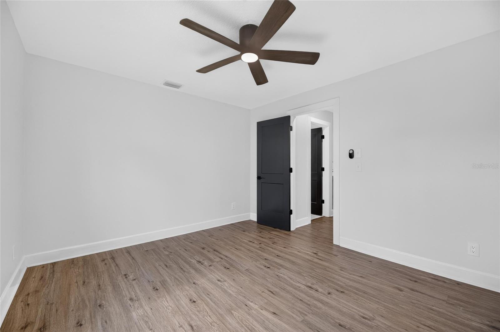 104 BARRINGTON DR