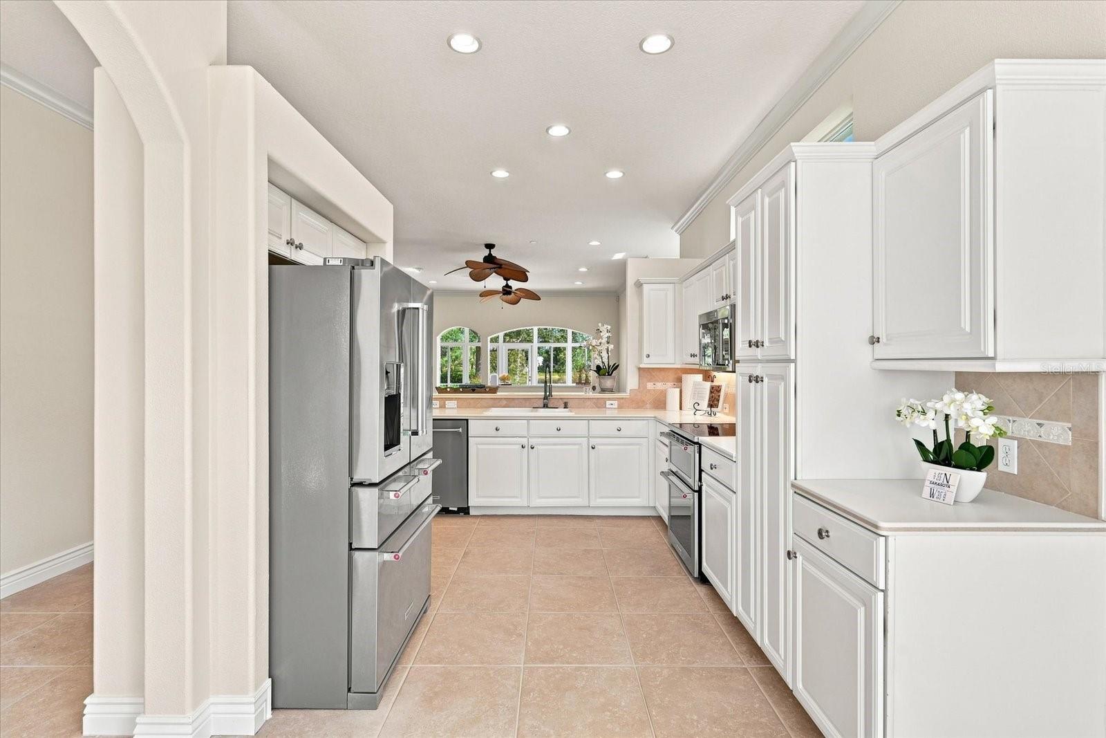 10209 SILVERADO CIR