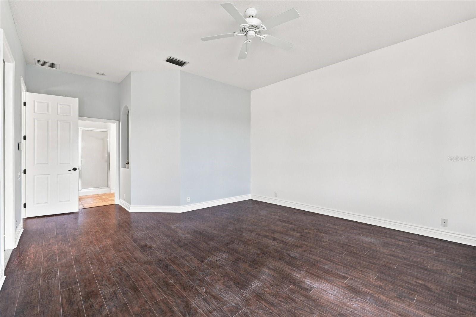 10209 SILVERADO CIR