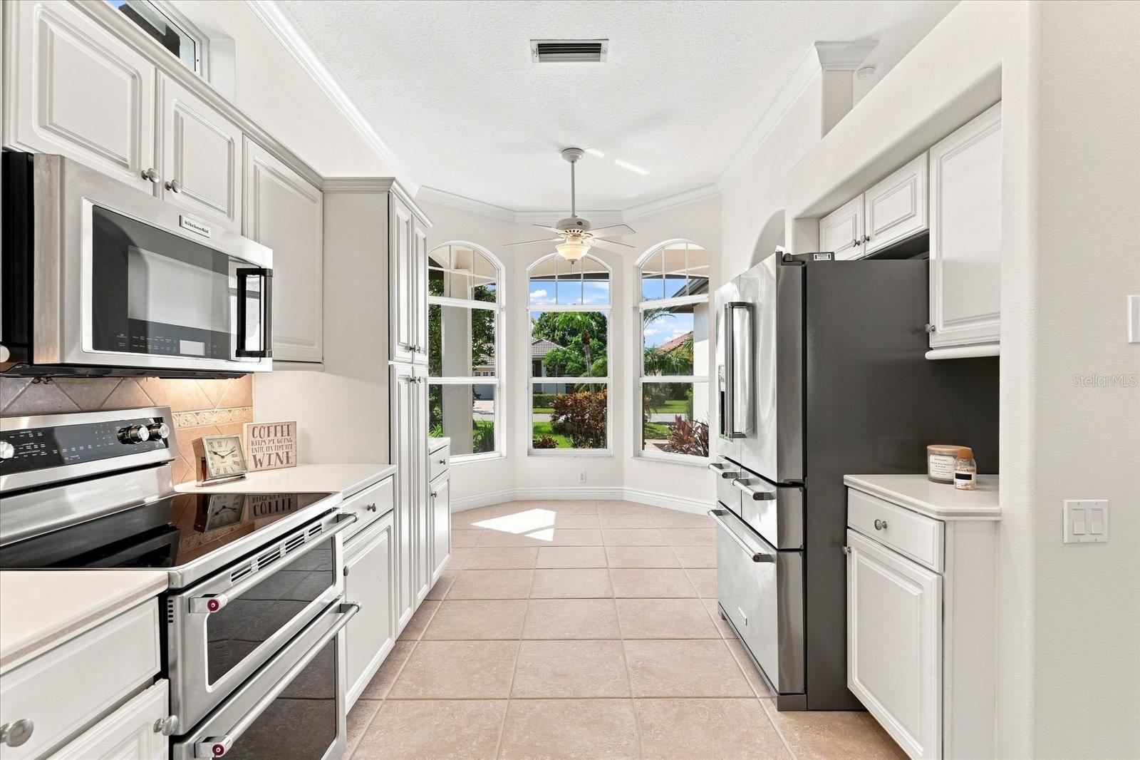 10209 SILVERADO CIR