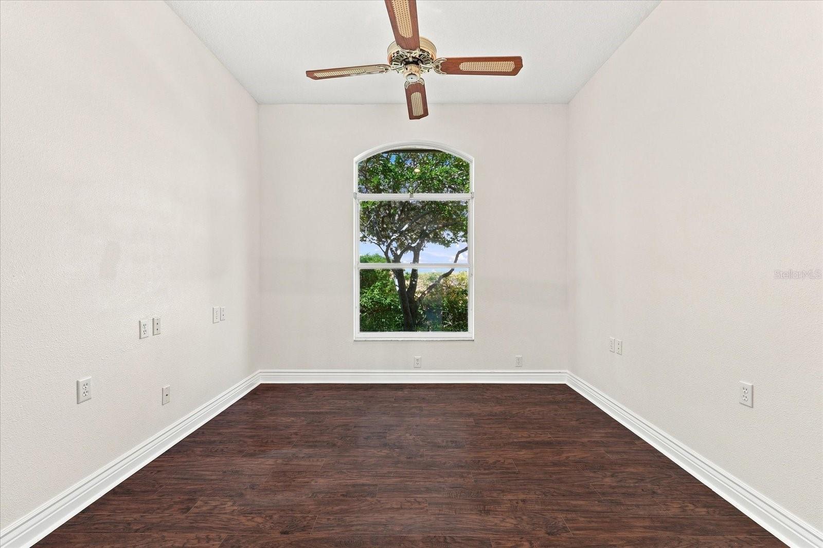 10209 SILVERADO CIR