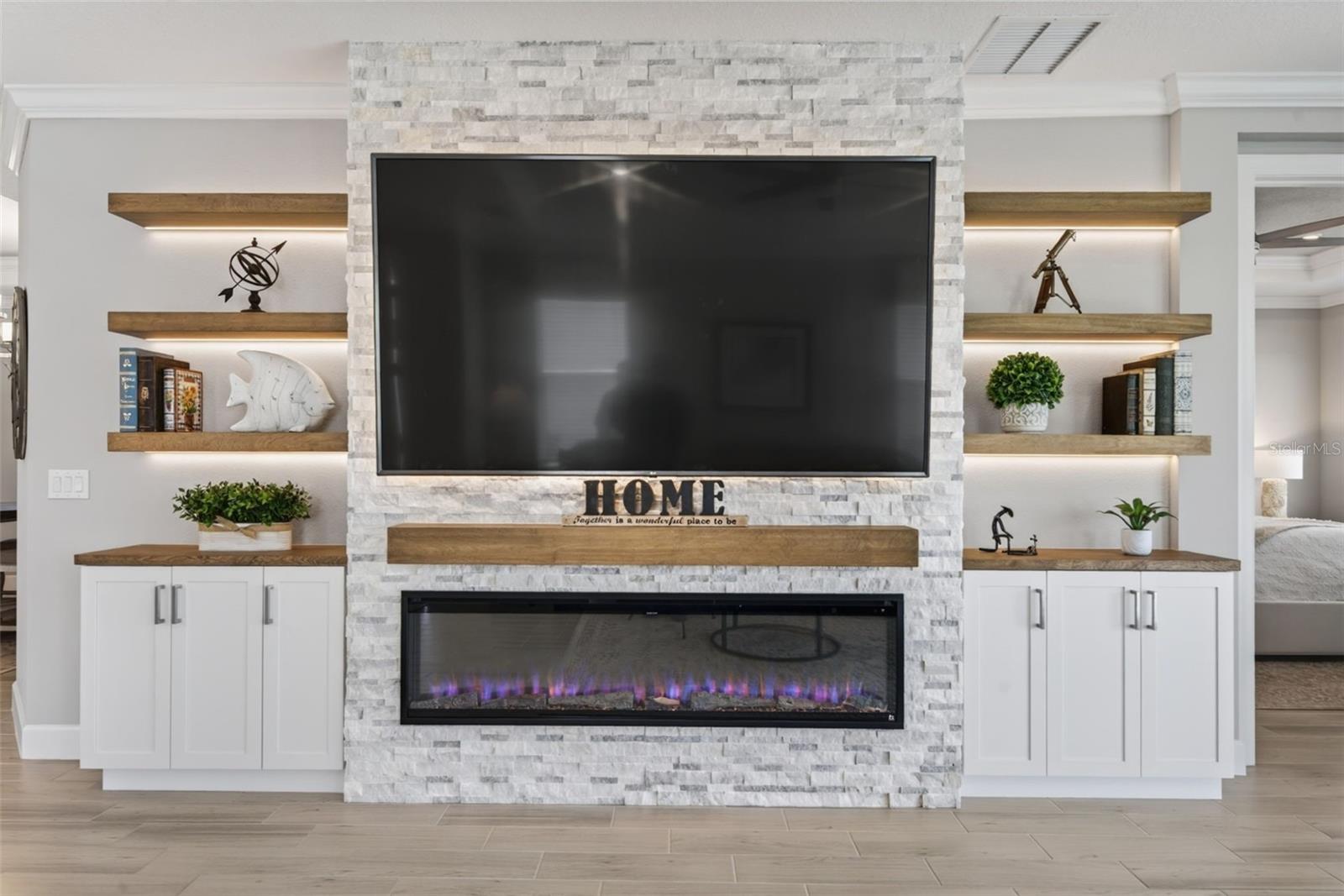 3359 ALBA CIR
