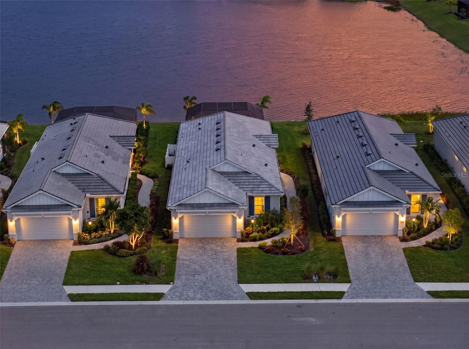 3359 ALBA CIR