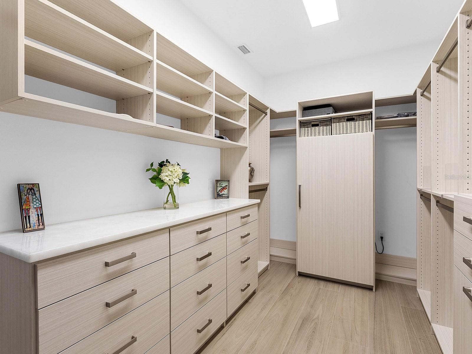 4022 PENSHURST PARK