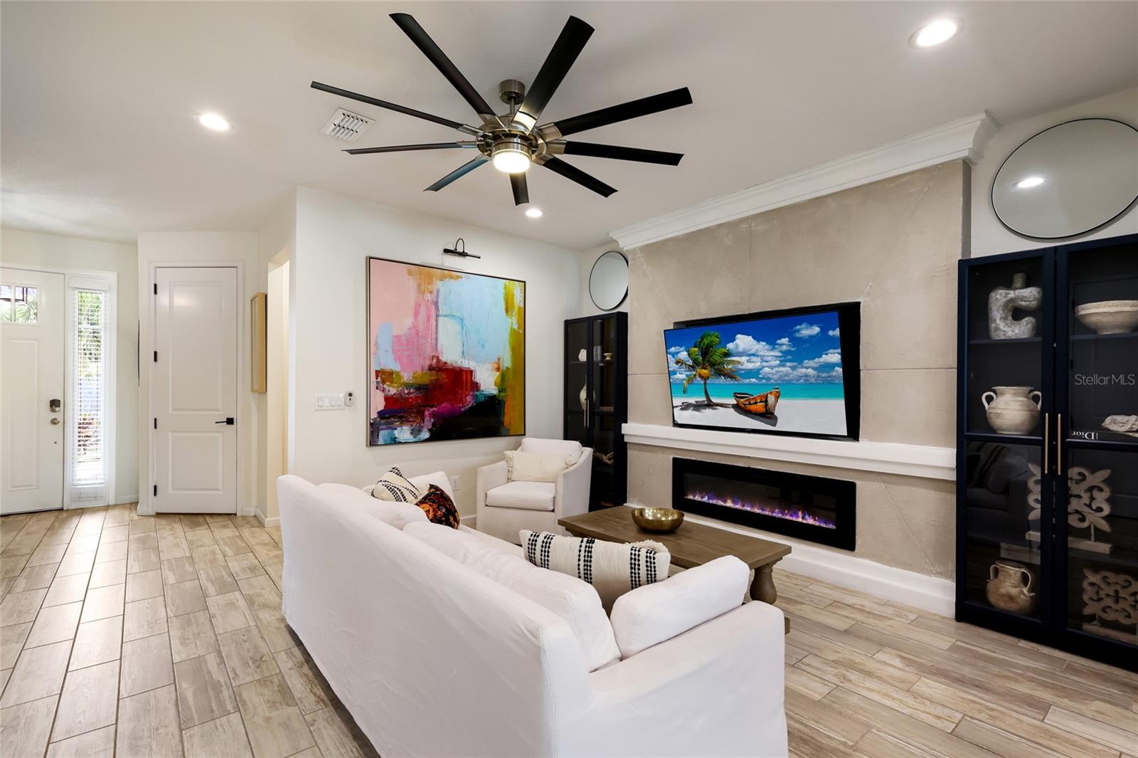 5032 SKYVIEW LN