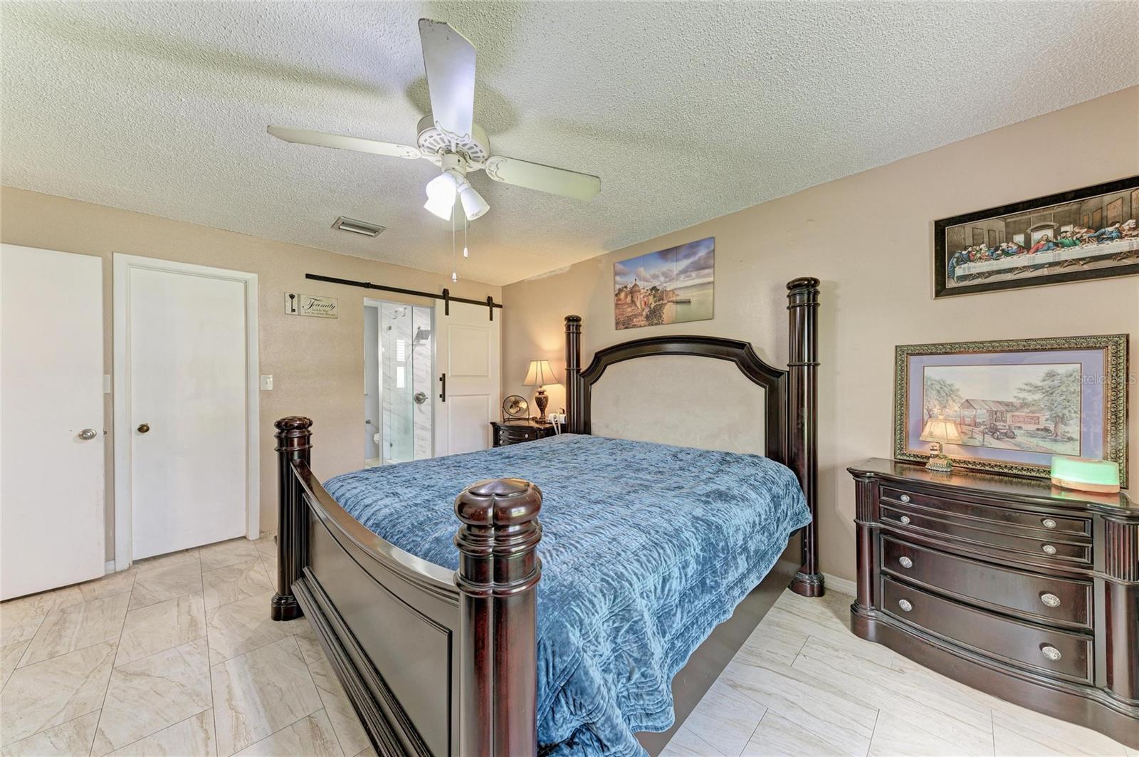1520 SUNNYHILLS DR