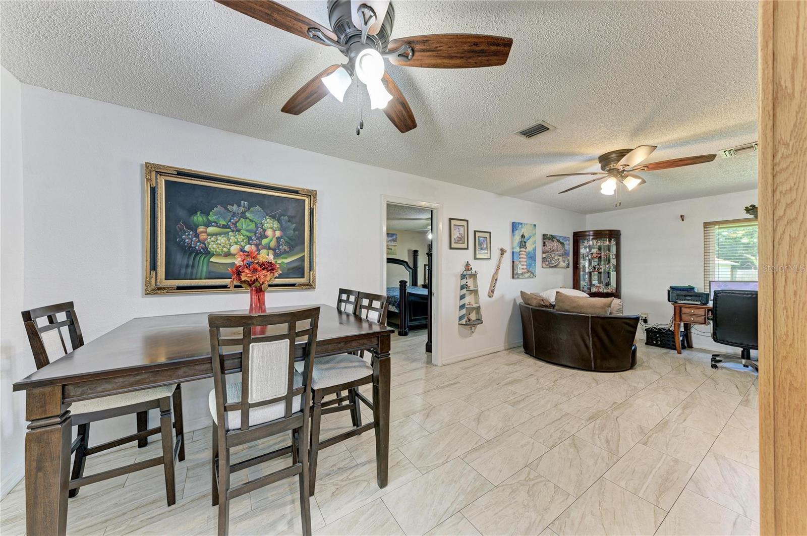 1520 SUNNYHILLS DR