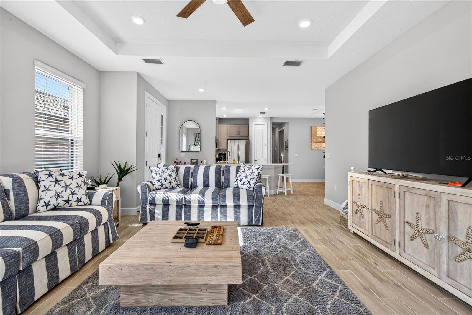 3021 VENETO CT