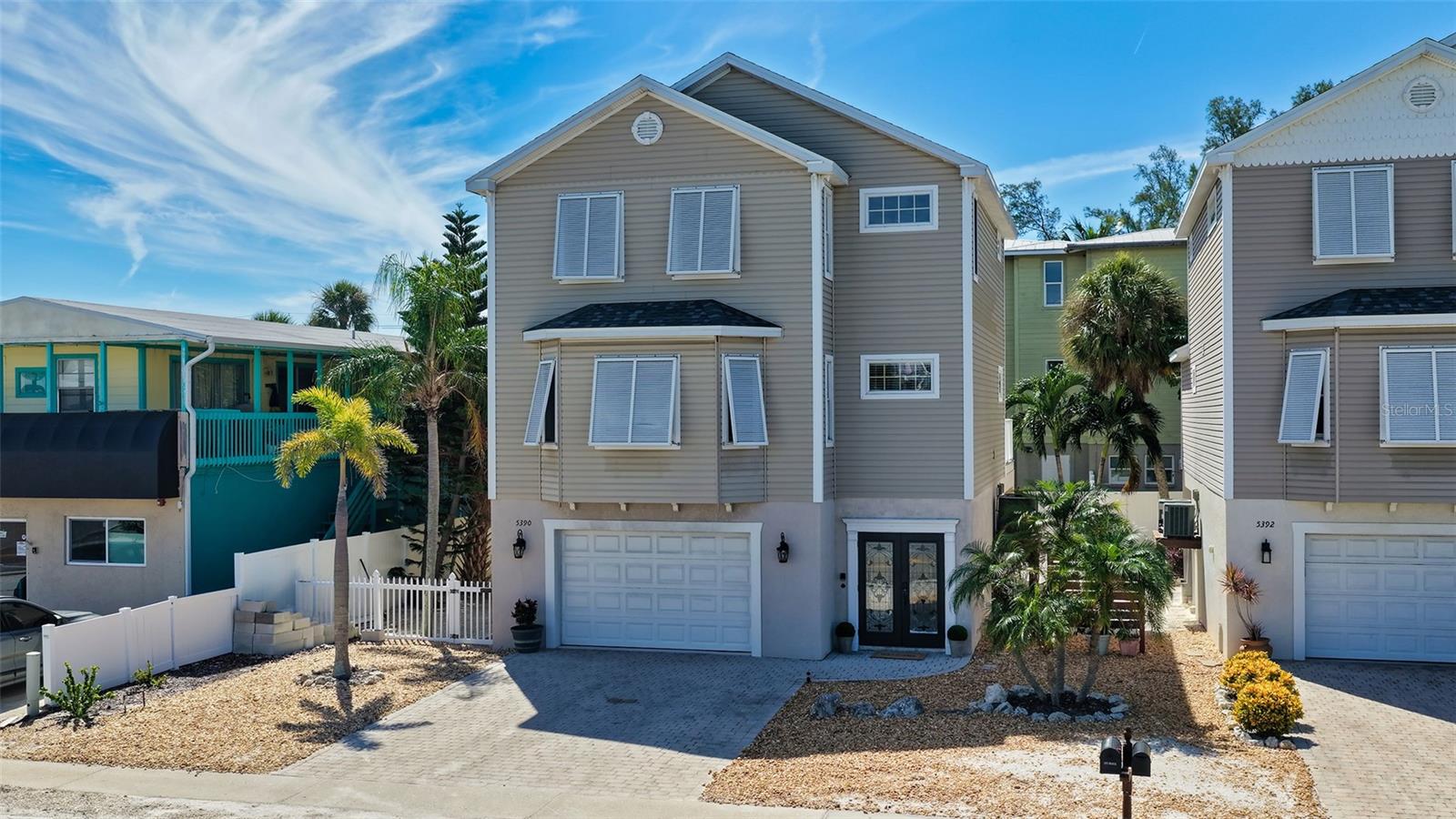 5390 GULF DR