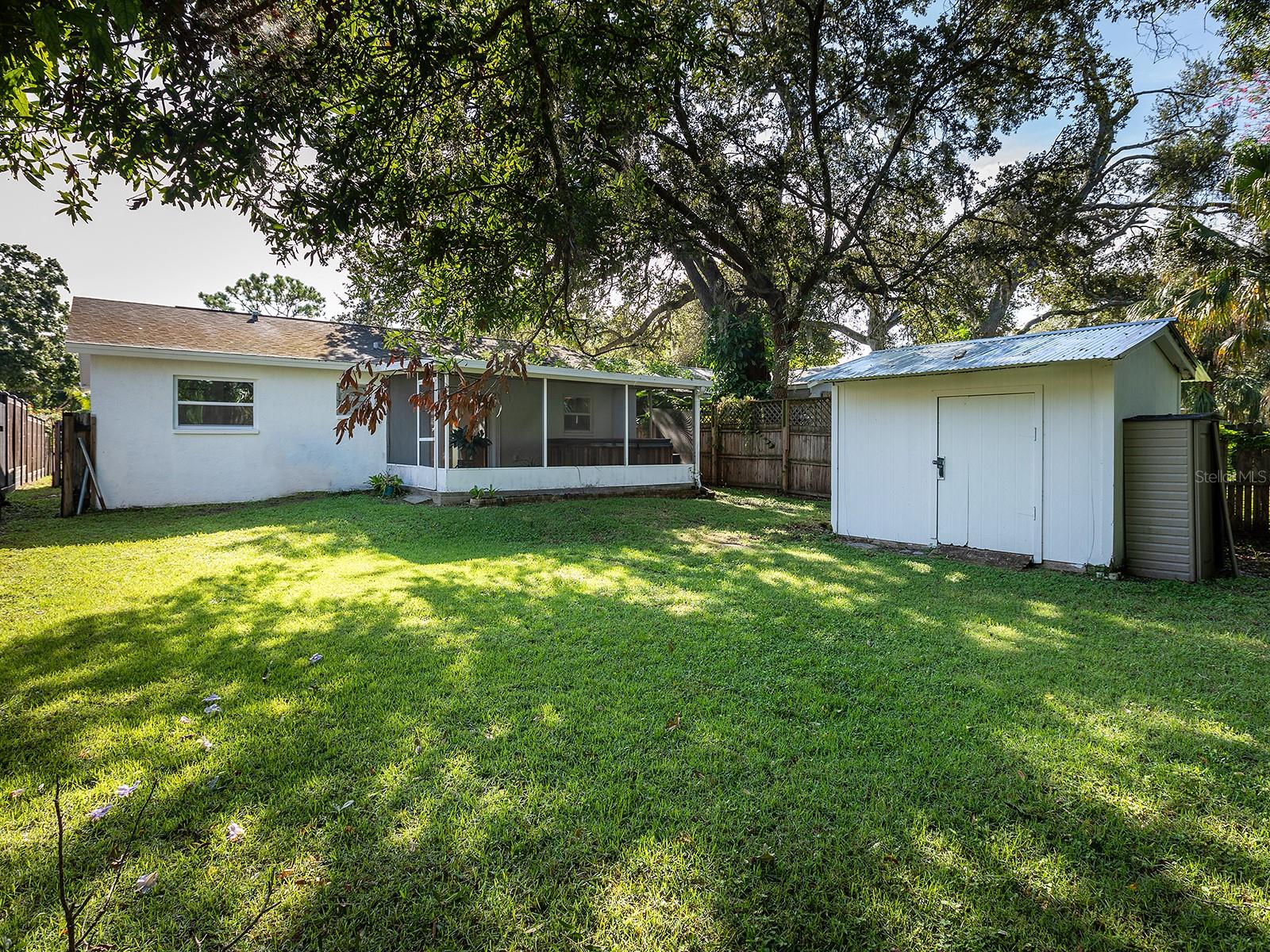 4260 BELL AVE