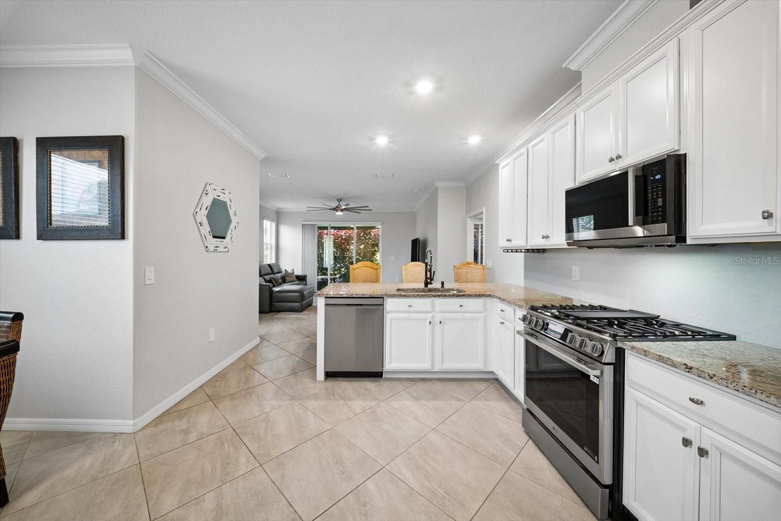 2324 SPRINGHAVEN LN