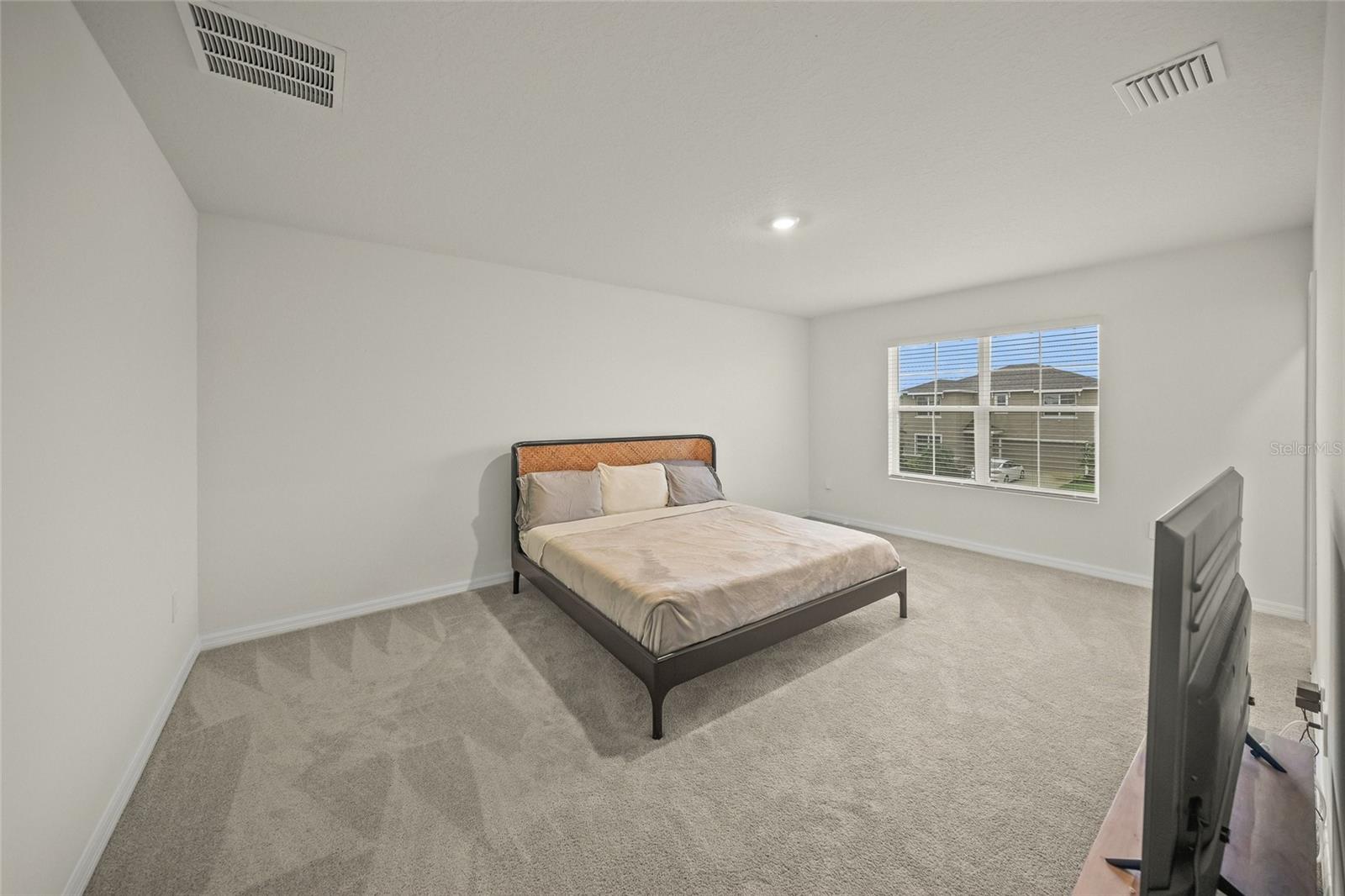 5215 MONTELENA CV SW
