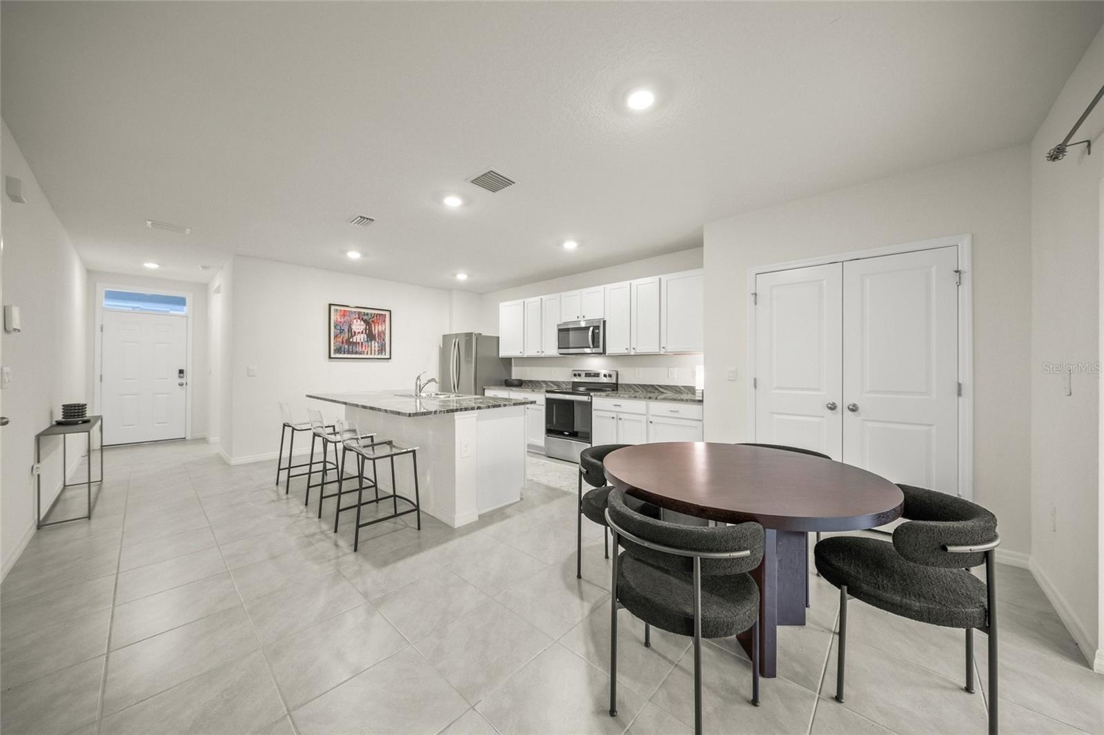 5215 MONTELENA CV SW