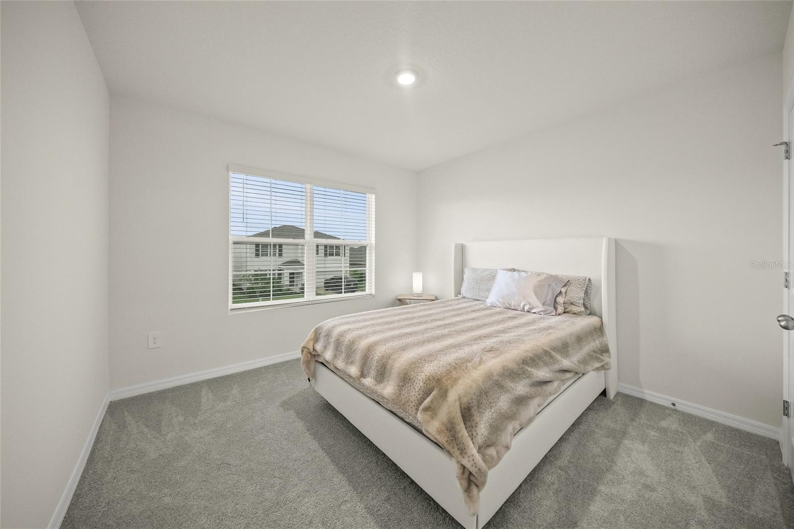 5215 MONTELENA CV SW