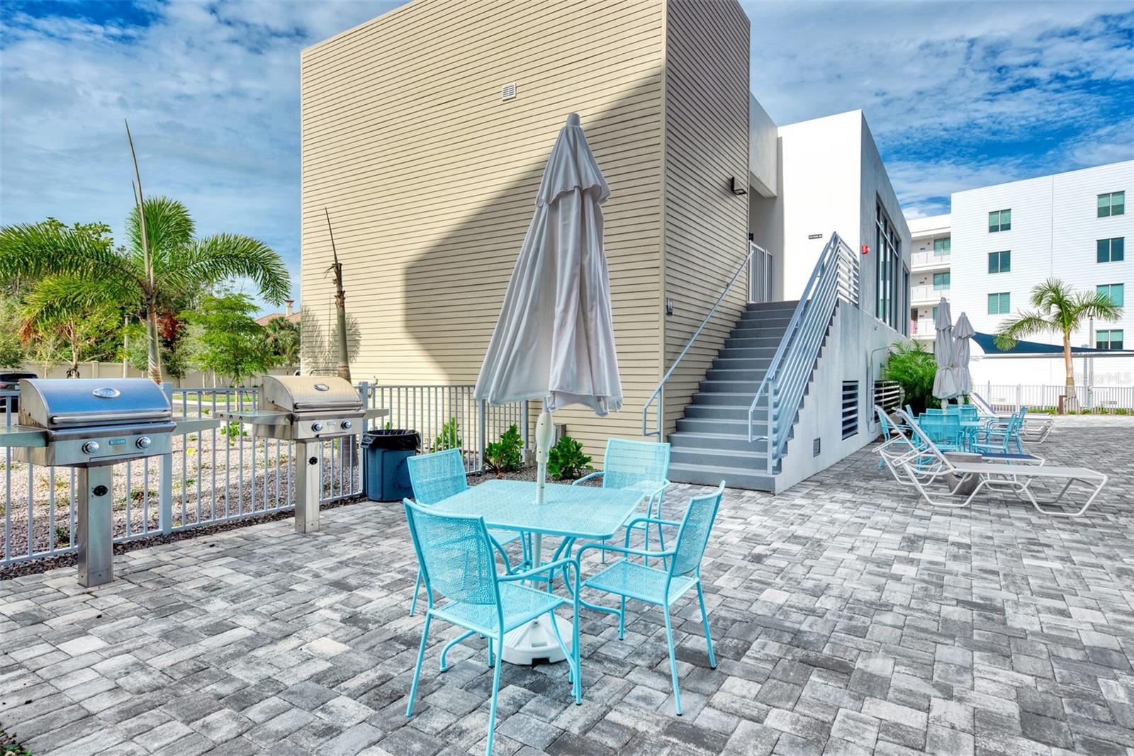 1703 N TAMIAMI TRL #307