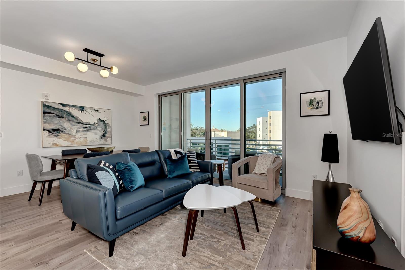 1703 N TAMIAMI TRL #307