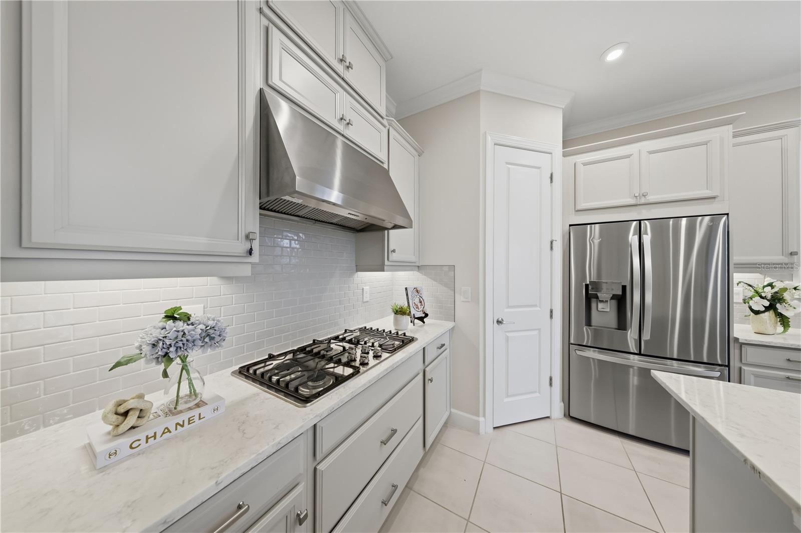 4735 CASSIO CT