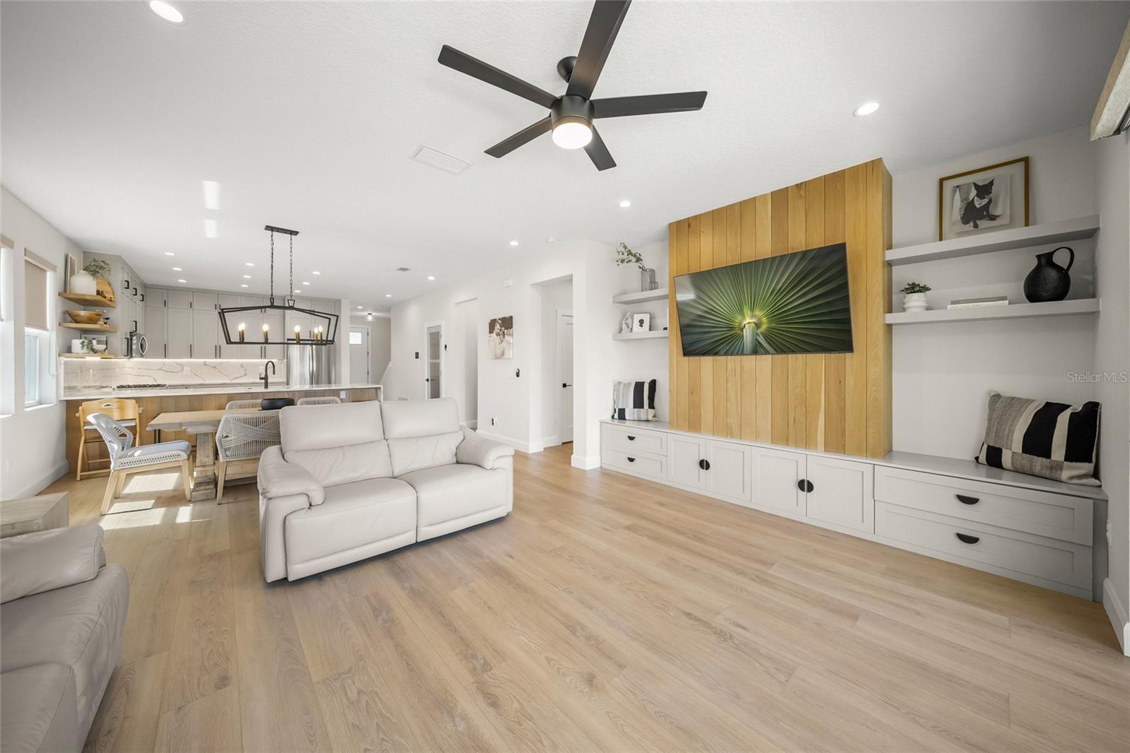4707 GARDEN ARBOR WAY