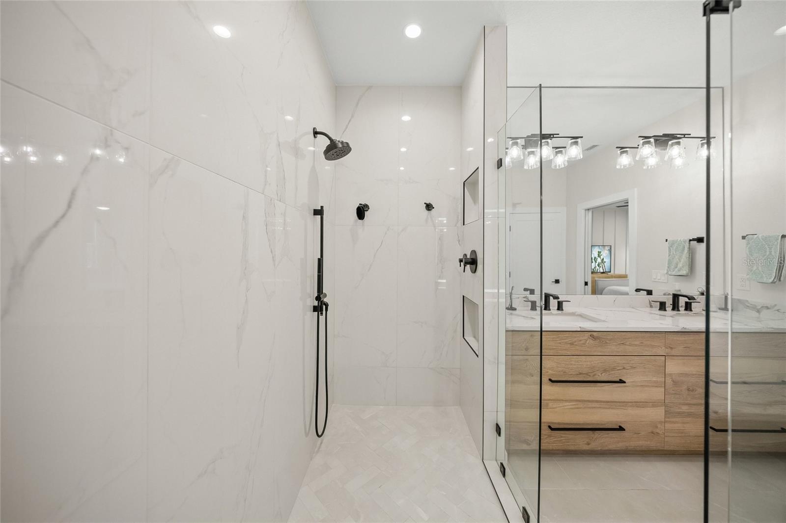 4707 GARDEN ARBOR WAY
