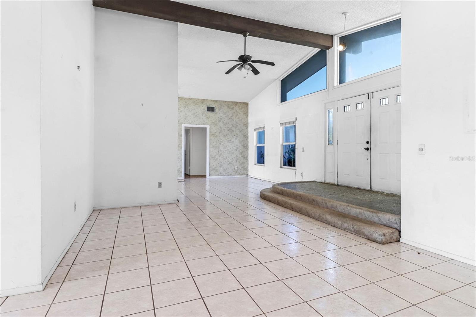2817 CORAL WAY