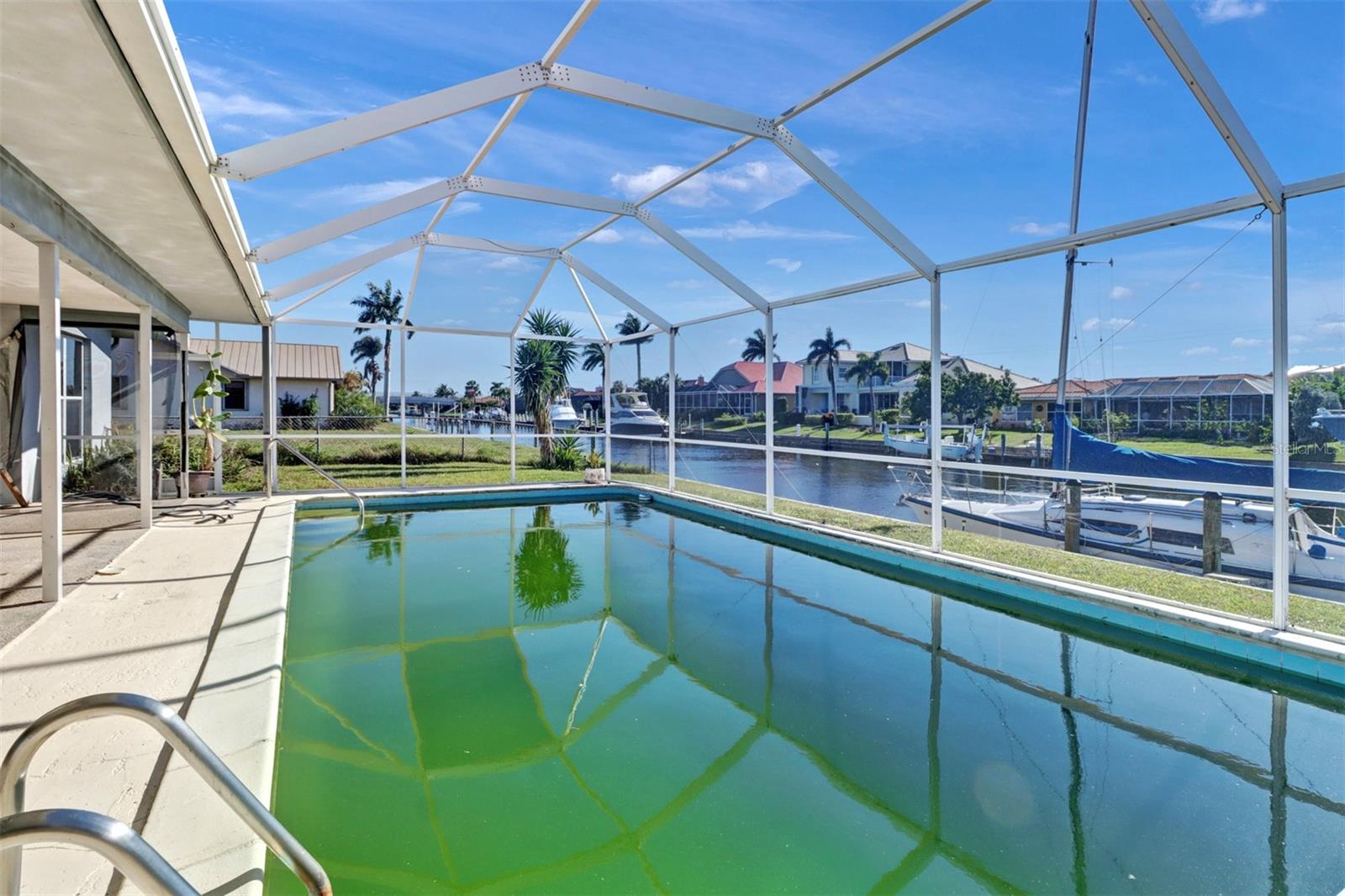 2817 CORAL WAY