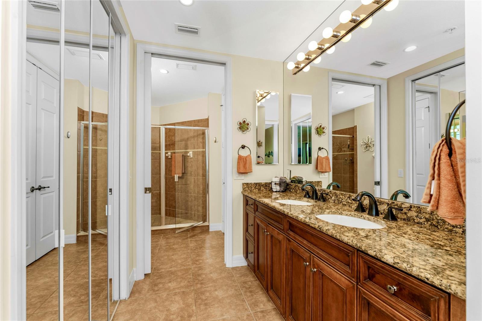 1340 ROCK DOVE CT #121