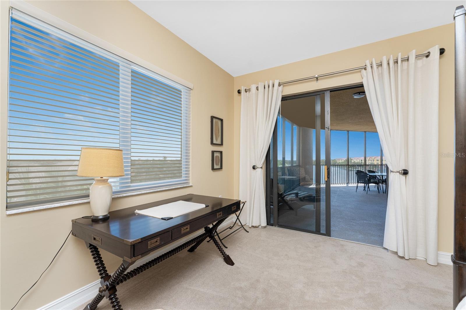 88 VIVANTE BLVD #8845/405