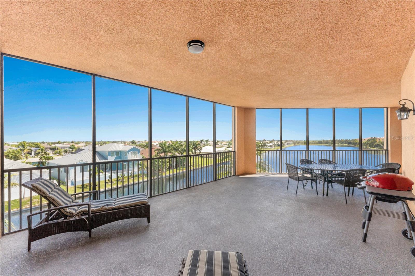 88 VIVANTE BLVD #8845/405