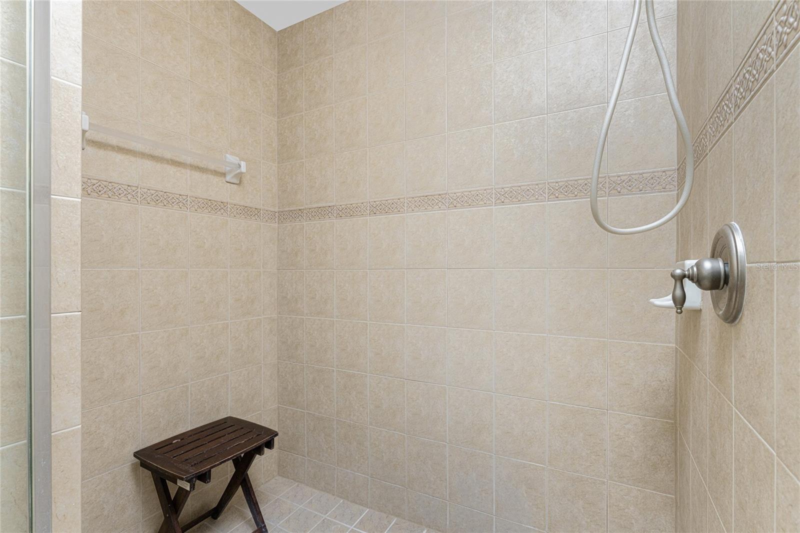 88 VIVANTE BLVD #8845/405