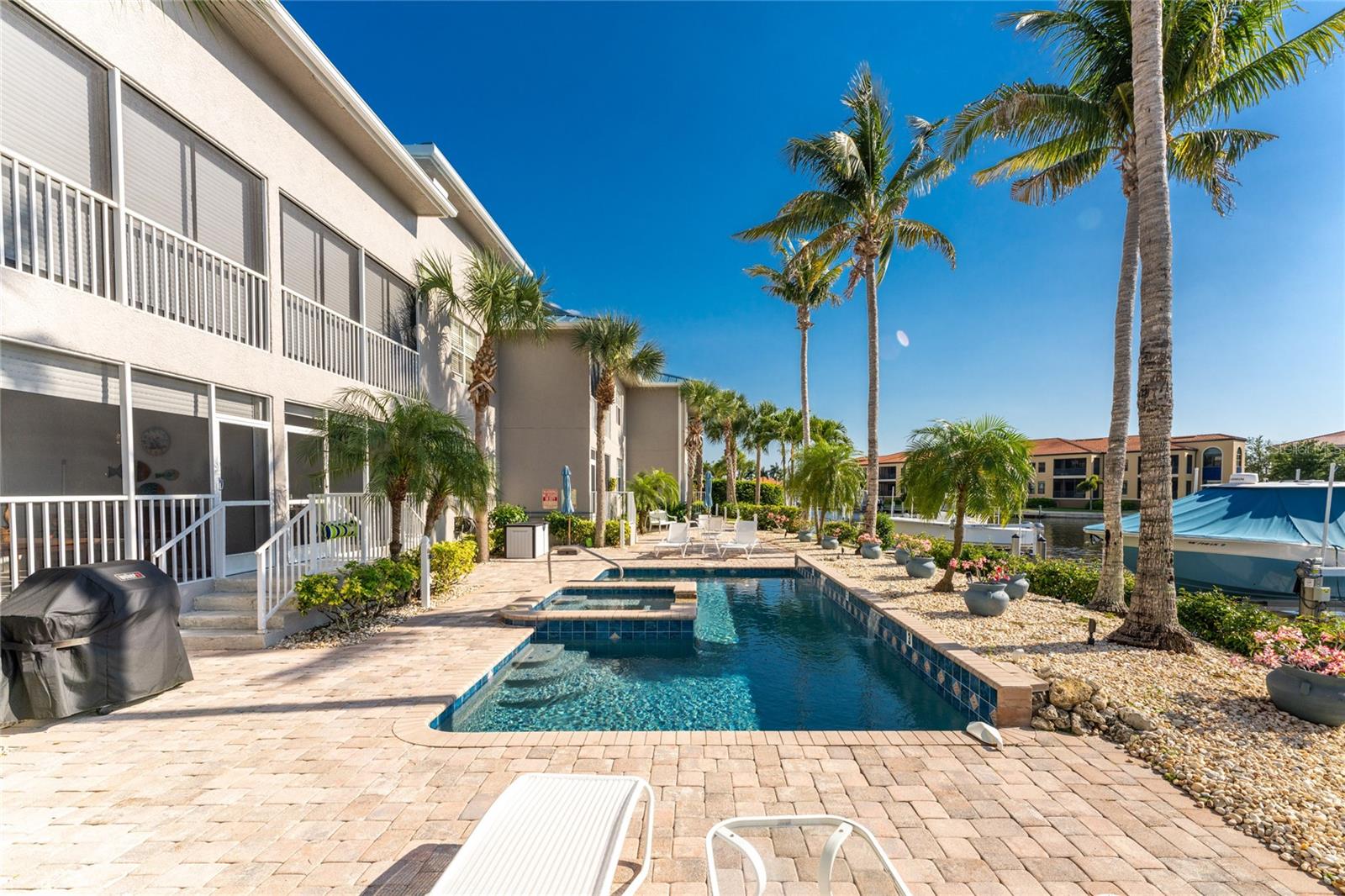 3311 WOOD THRUSH DR #113