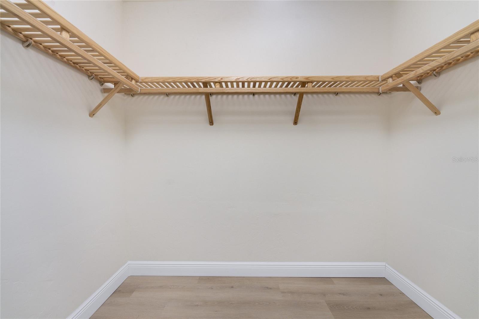 85 VIVANTE BLVD #8524