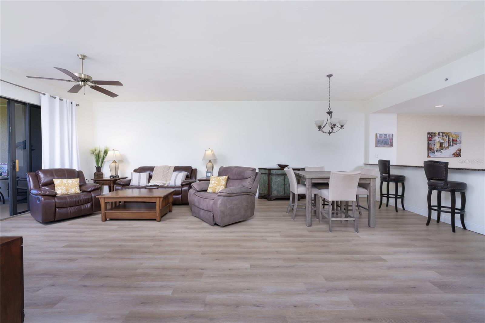 85 VIVANTE BLVD #8524