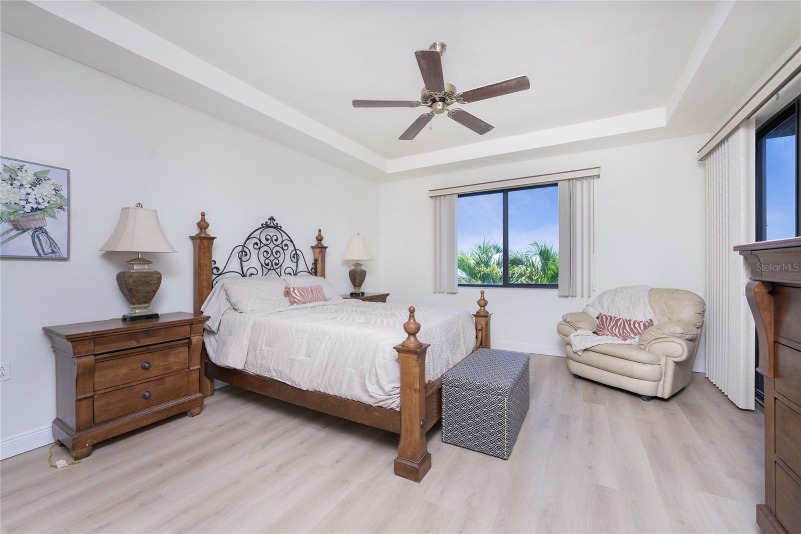 85 VIVANTE BLVD #8524