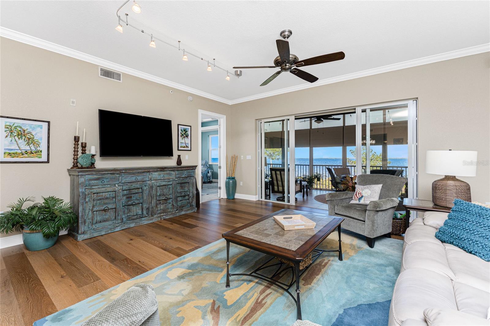 95 N MARION CT #226