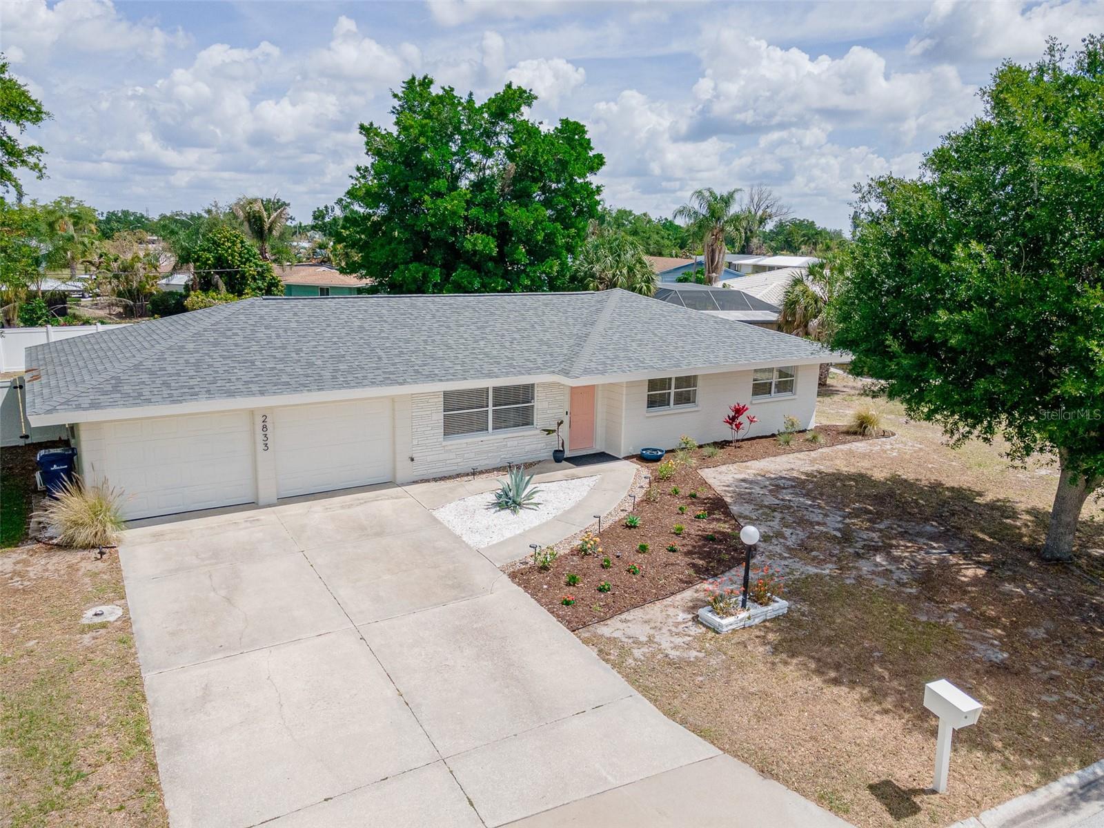 2833 SUNNYSIDE ST