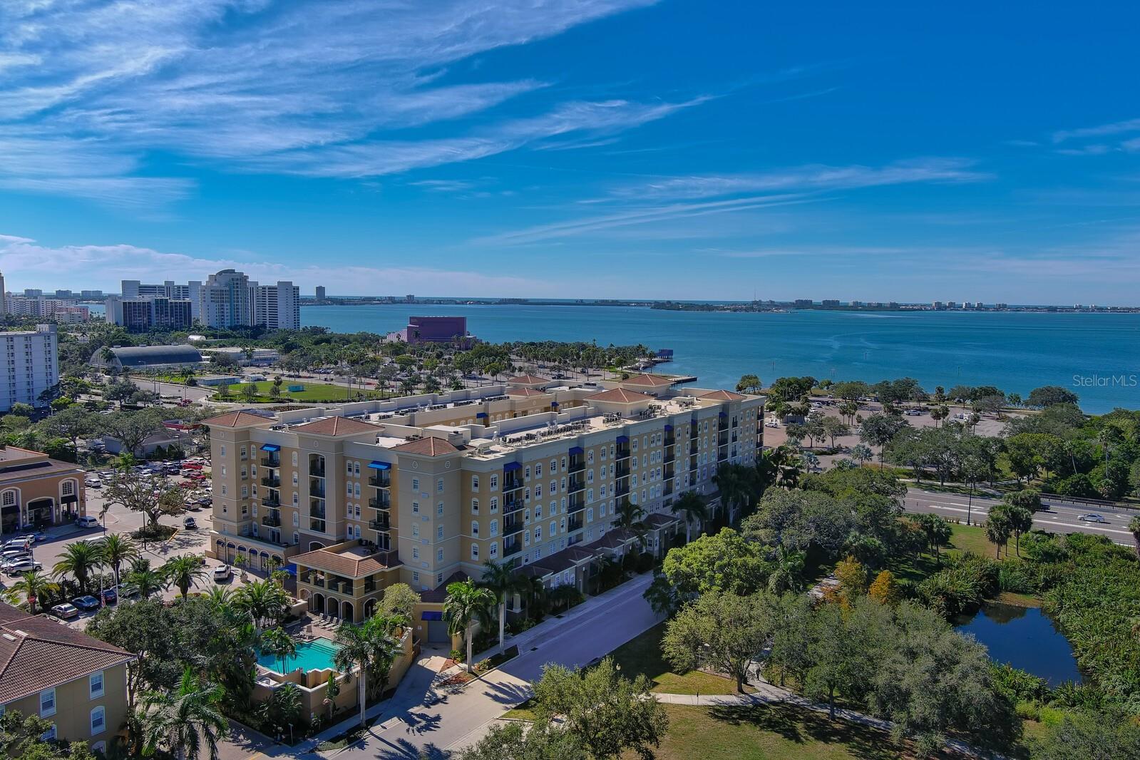 1064 N TAMIAMI TRL #1219