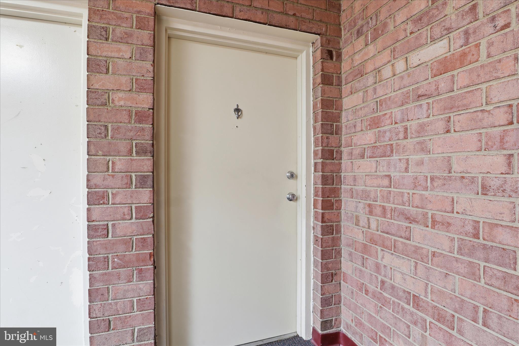 10721 WEST DRIVE 302