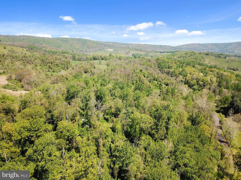 BLUE RIDGE - LEEDS MANOR ROAD