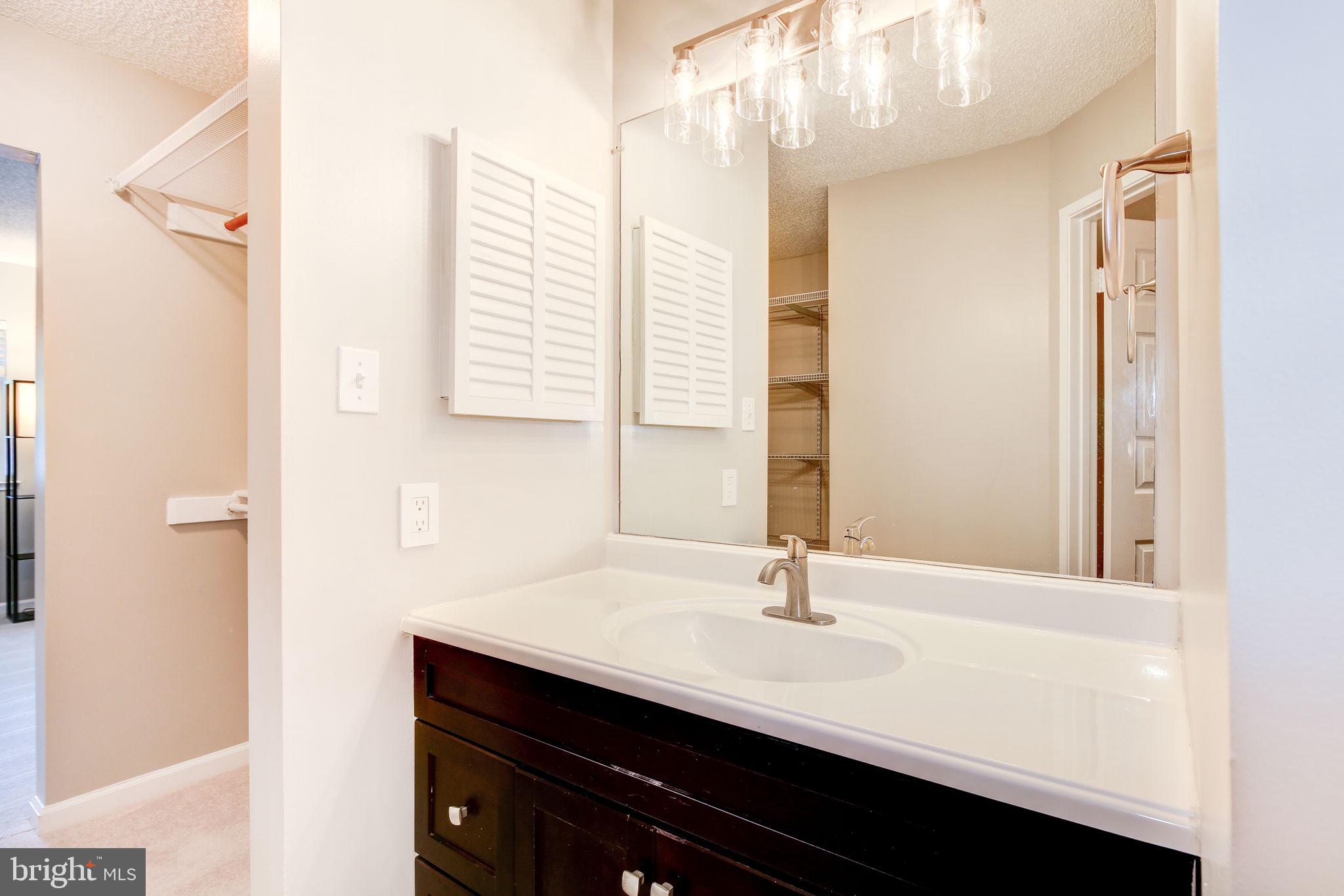 1963 VILLARIDGE DRIVE A