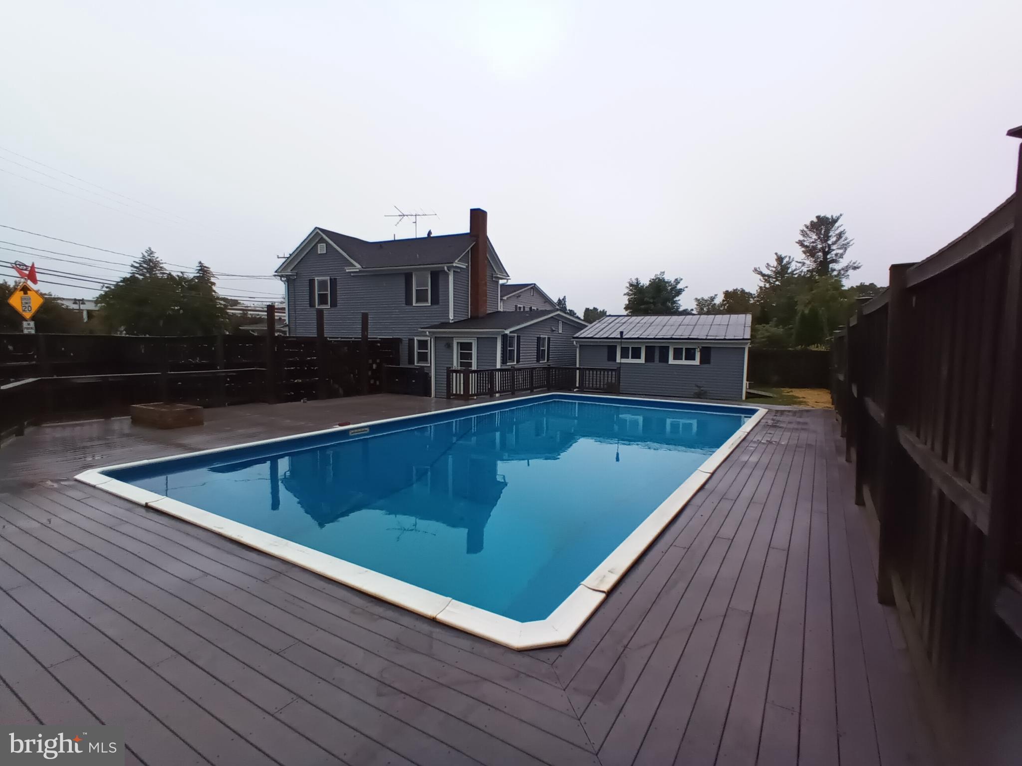 213 OLD WATERFORD ROAD NW