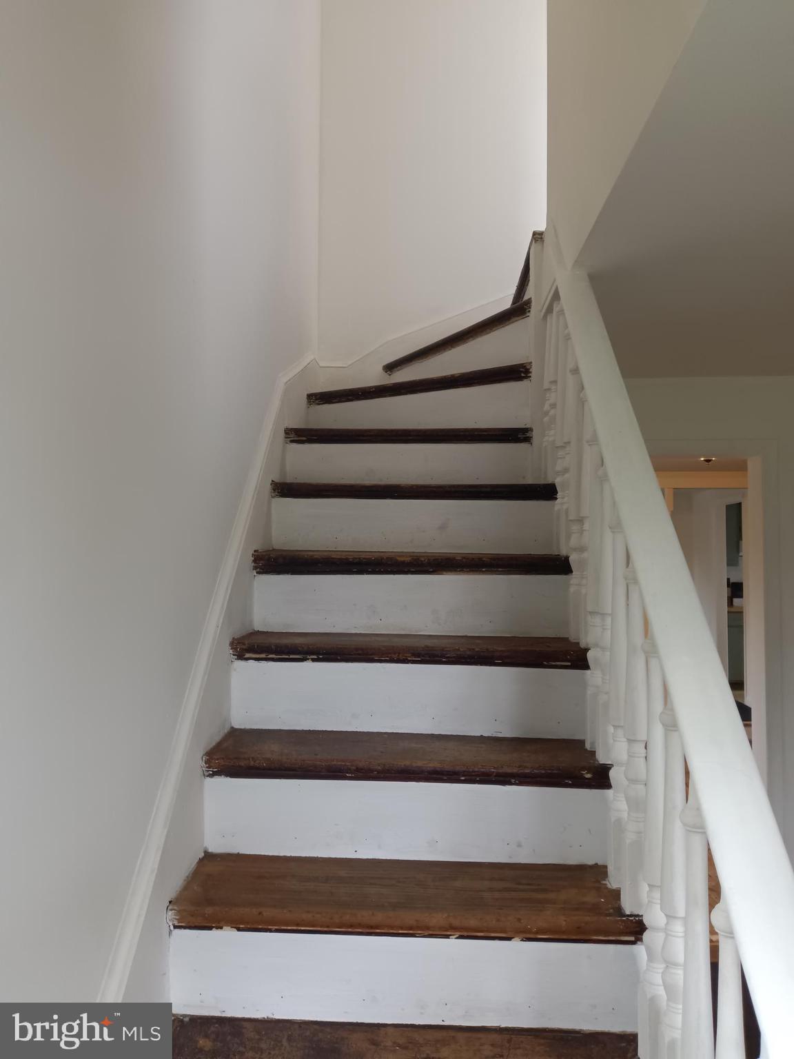 213 OLD WATERFORD ROAD NW