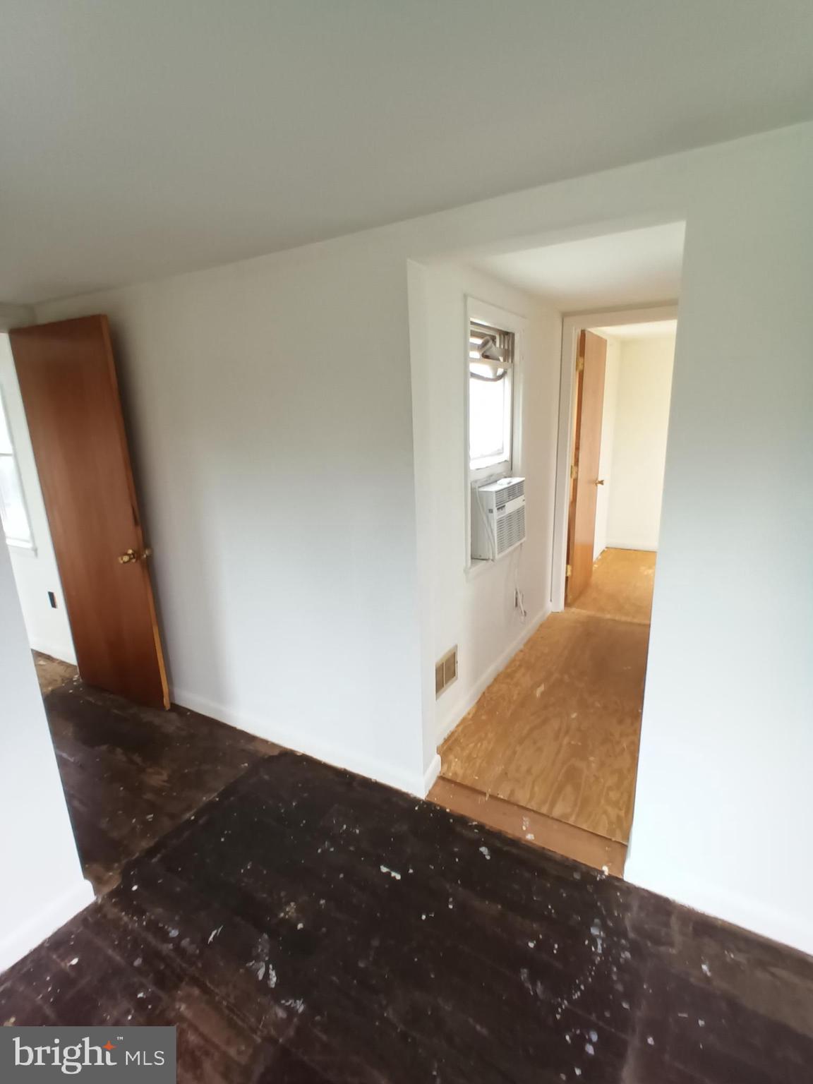 213 OLD WATERFORD ROAD NW