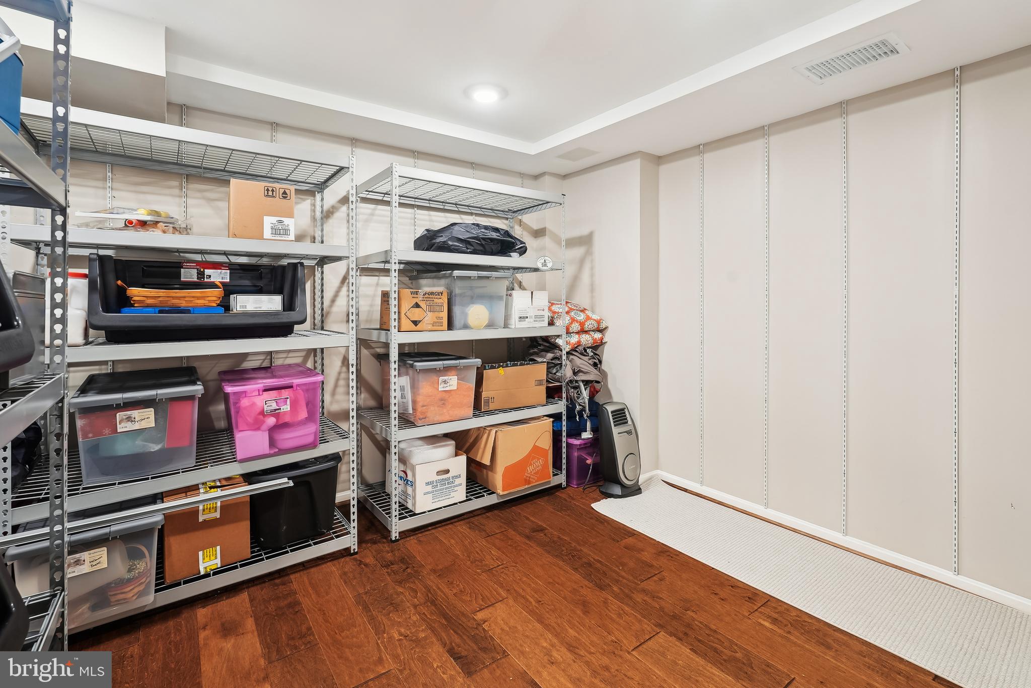 105 CHESTERFIELD PLACE SW