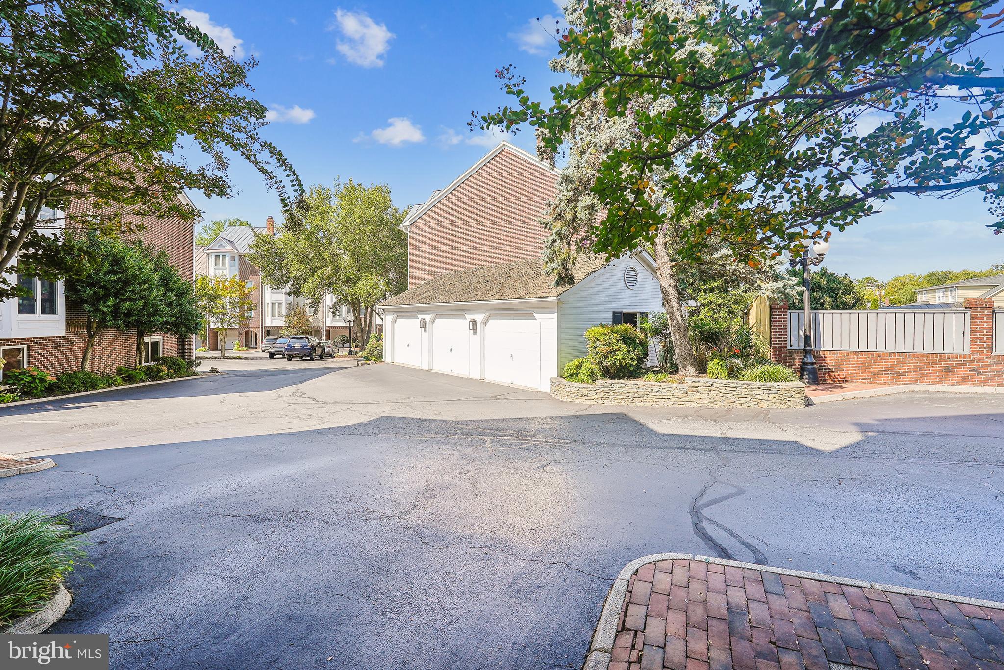 105 CHESTERFIELD PLACE SW