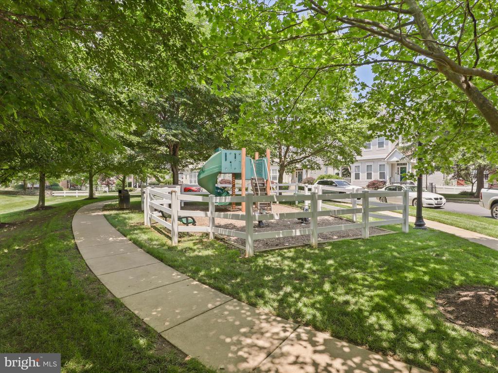 17494 LETHRIDGE CIRCLE