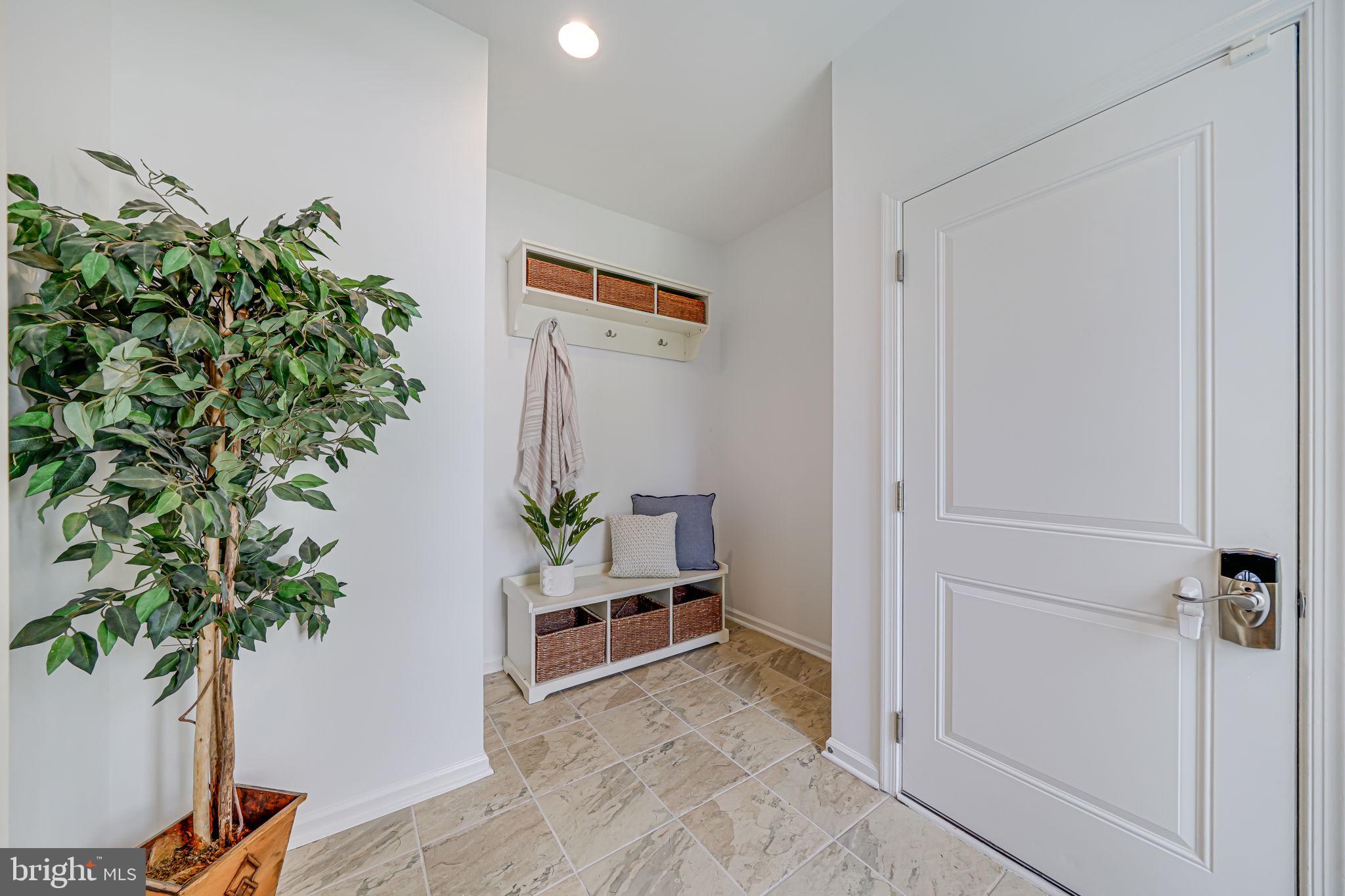 40976 MAPLEHURST DRIVE