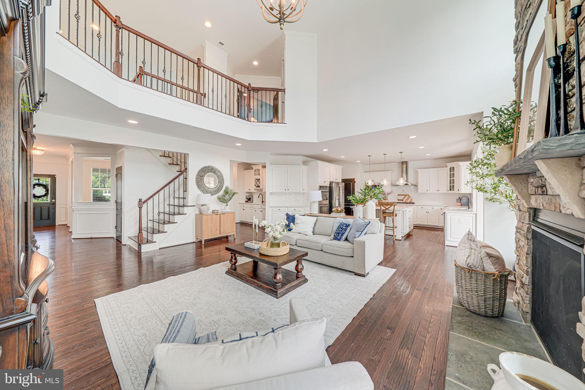 40976 MAPLEHURST DRIVE