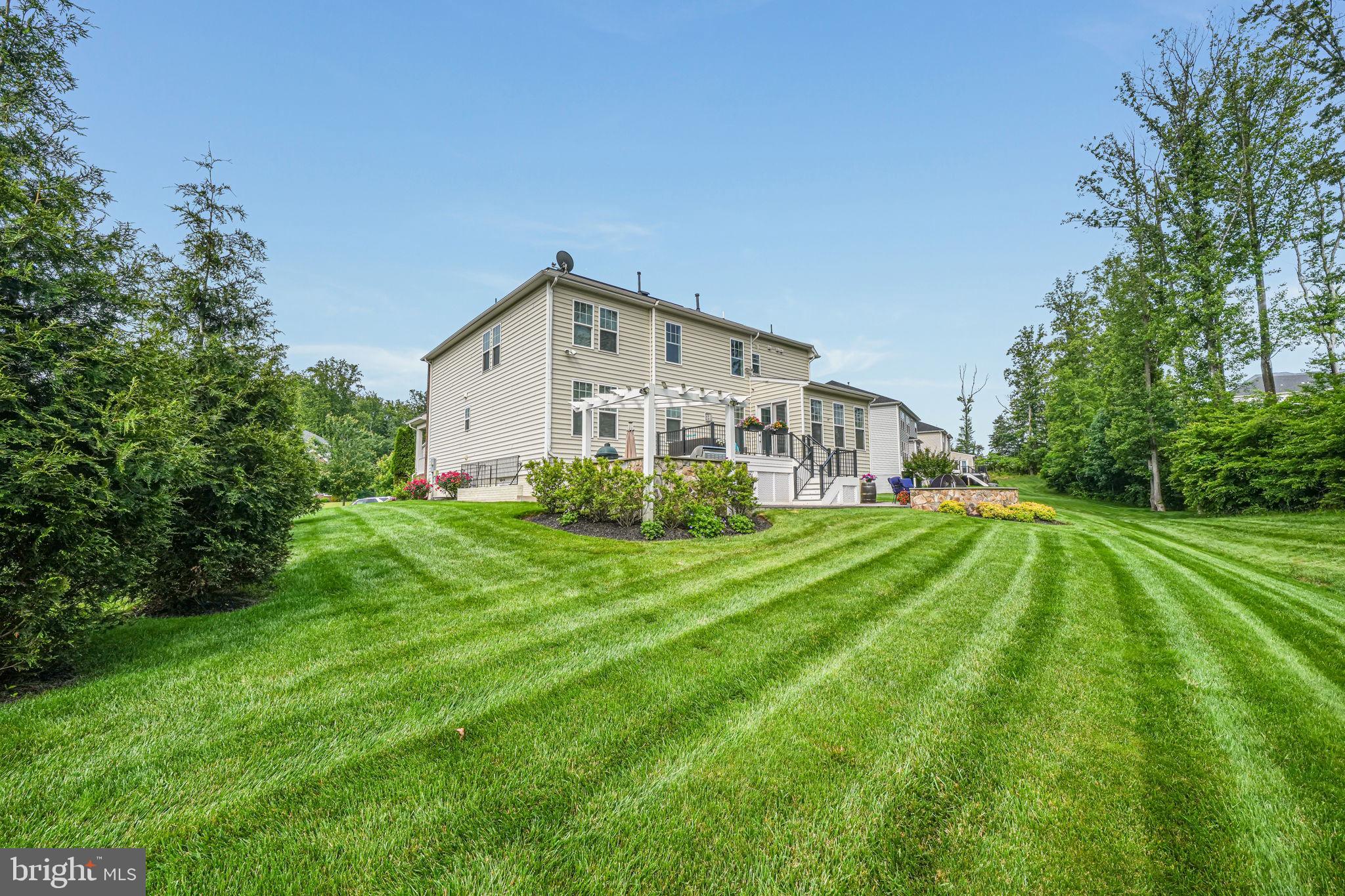 40976 MAPLEHURST DRIVE