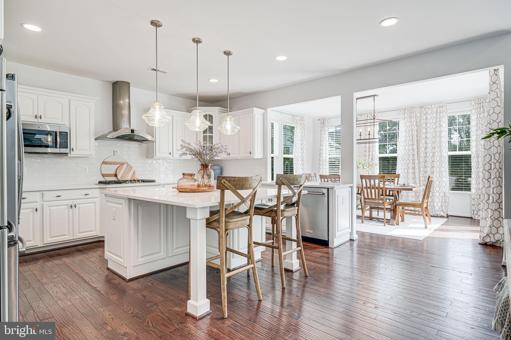 40976 MAPLEHURST DRIVE